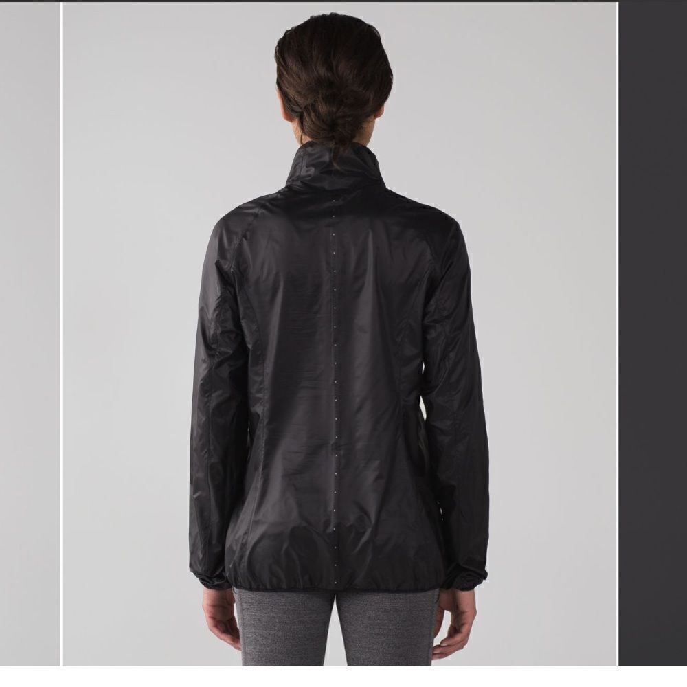 Lululemon Run With It Jacket - Picture 6 of 11